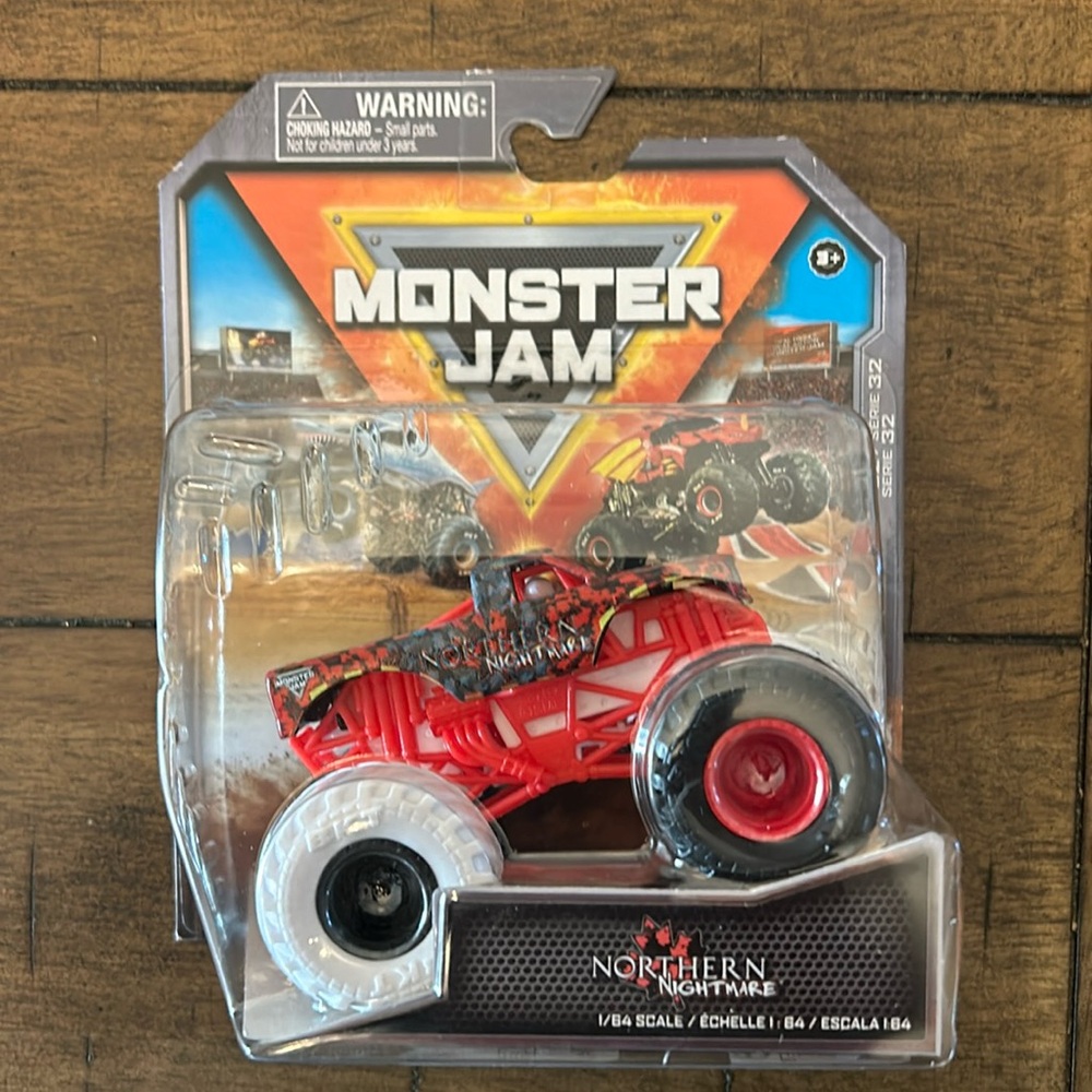 Monster Jam 2023 Spin Master 1:64 Diecast Truck Series 32 Northern Nightmare